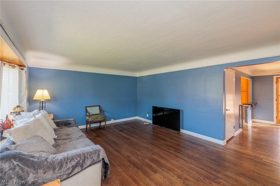 7307 Nobb Hill Drive Parma OH 44130