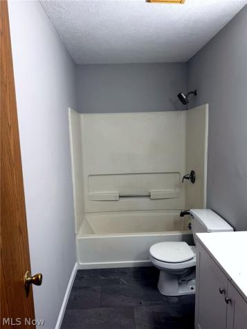 10011 Hulda Avenue Cleveland OH 44104