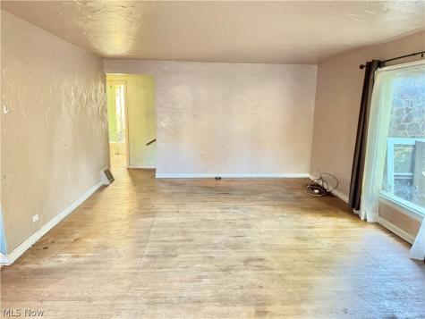2821 Connecticut Street SW Massillon OH 44646