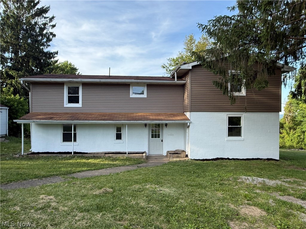 782 Hill Street Coshocton OH 43812
