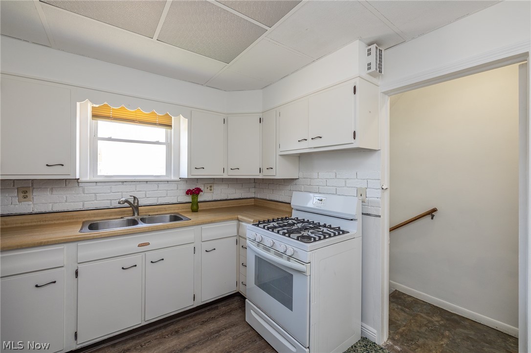 13311 Bellaire Road Cleveland OH 44135