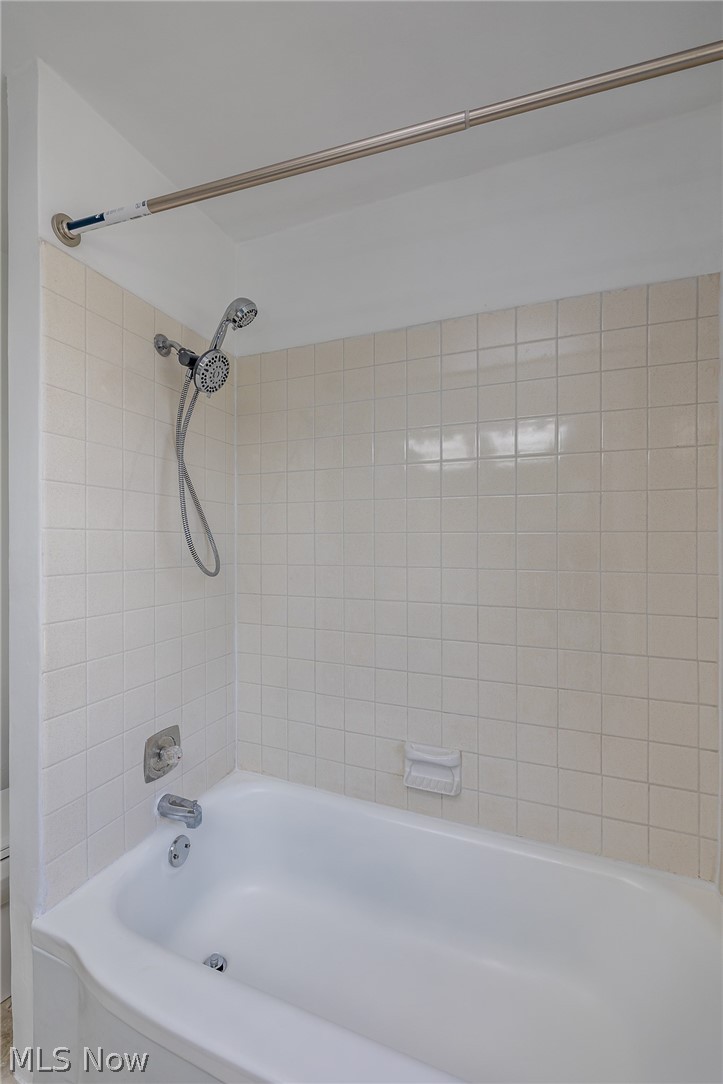 13311 Bellaire Road Cleveland OH 44135