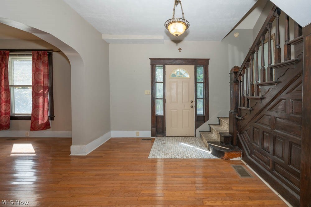 452 E Main Street East Palestine OH 44413