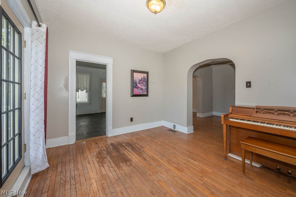 452 E Main Street East Palestine OH 44413