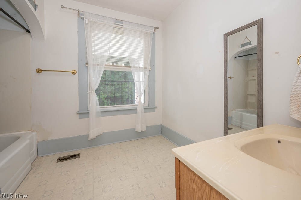 452 E Main Street East Palestine OH 44413