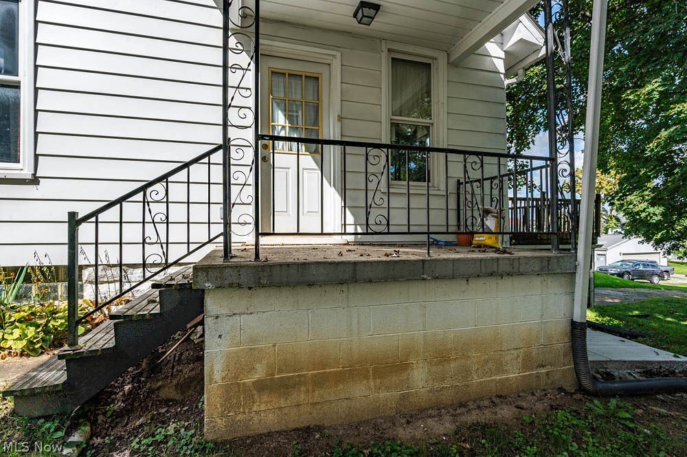 452 E Main Street East Palestine OH 44413