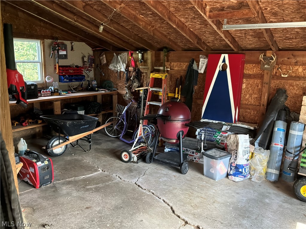 5307 Kinsman Road Middlefield OH 44062