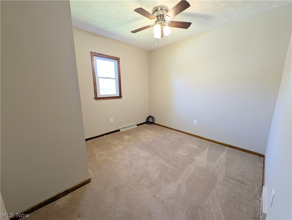 17604 Olive Avenue Lake Milton OH 44429