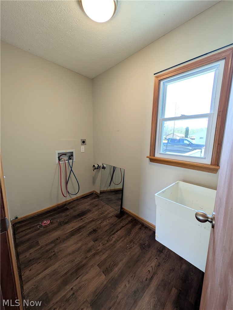 17604 Olive Avenue Lake Milton OH 44429