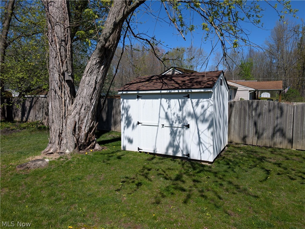 17604 Olive Avenue Lake Milton OH 44429