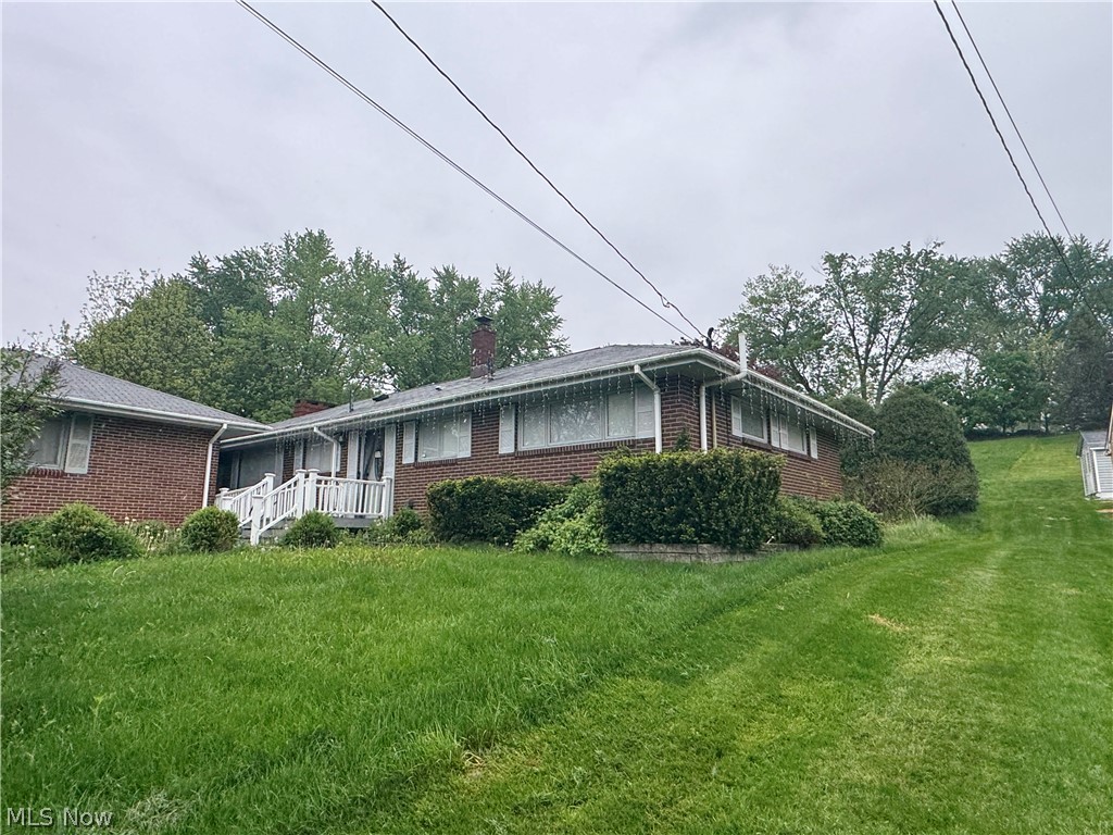 5606 Chandler Avenue NW North Canton OH 44720