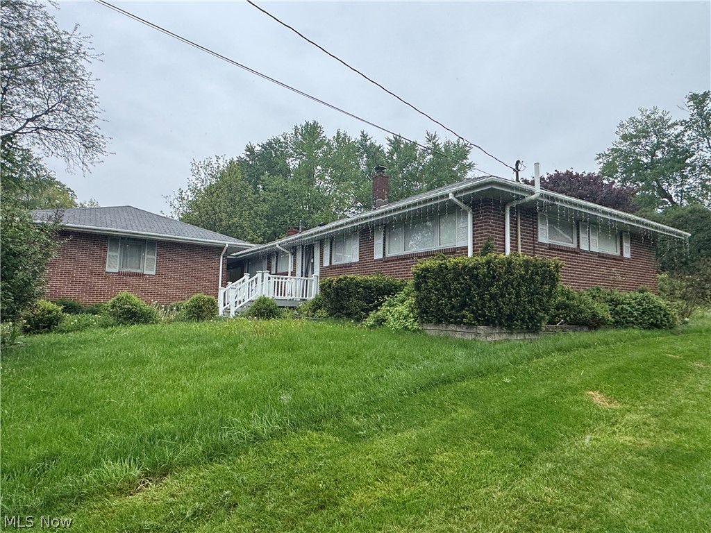 5606 Chandler Avenue NW North Canton OH 44720
