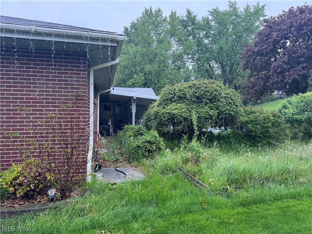 5606 Chandler Avenue NW North Canton OH 44720