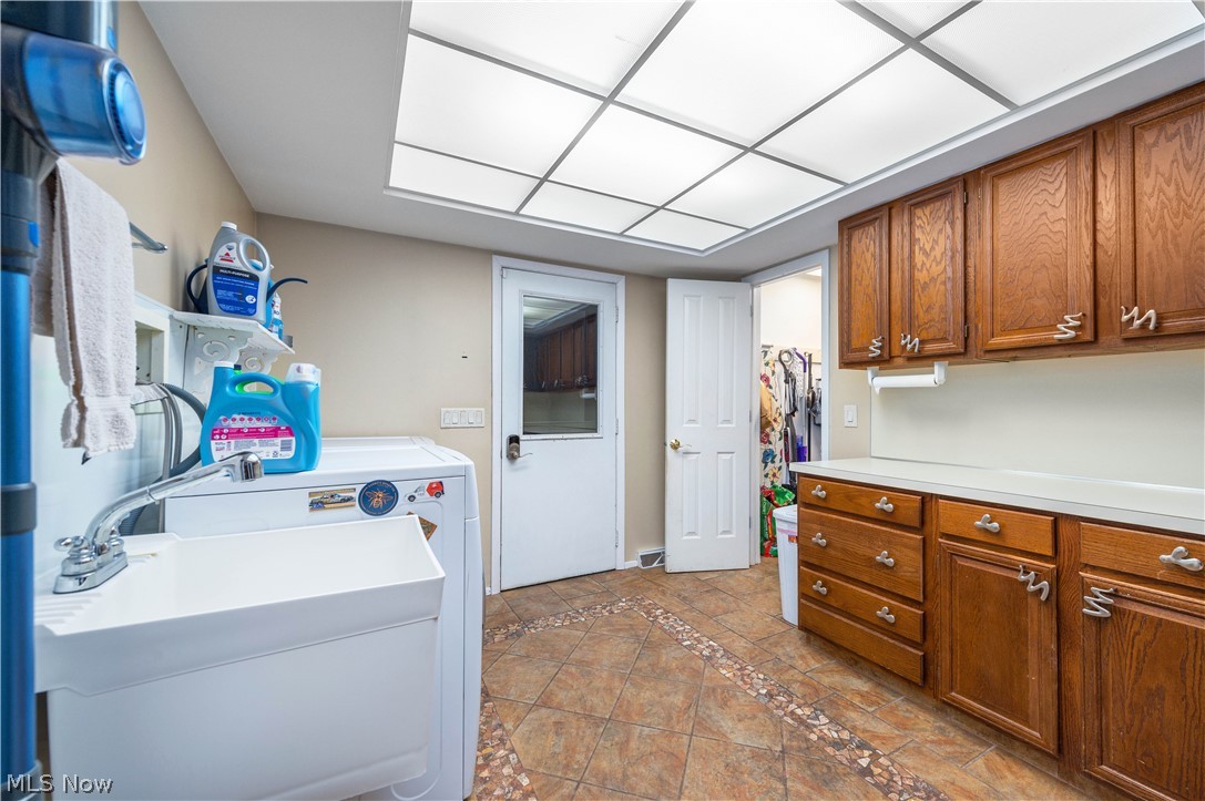 6880 Cliffside Drive Vermilion OH 44089