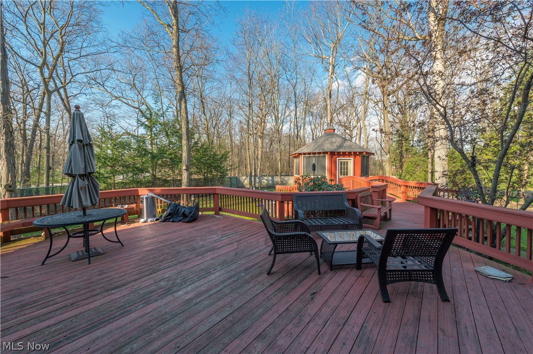 6880 Cliffside Drive Vermilion OH 44089