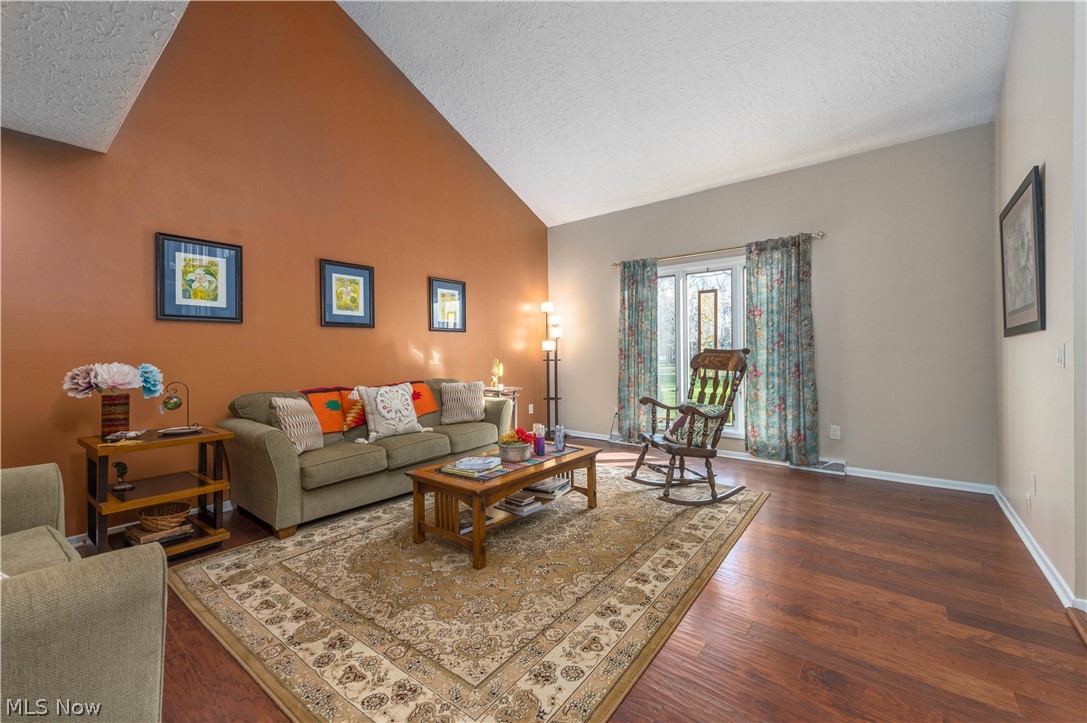 6880 Cliffside Drive Vermilion OH 44089