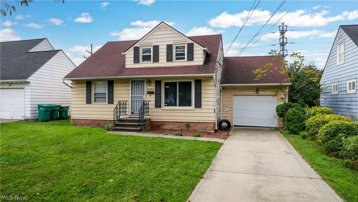 16780 Gerard Avenue Maple Heights OH 44137