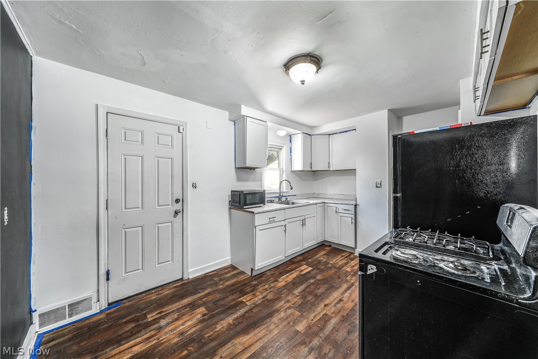 16780 Gerard Avenue Maple Heights OH 44137