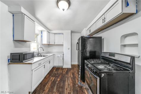 16780 Gerard Avenue Maple Heights OH 44137