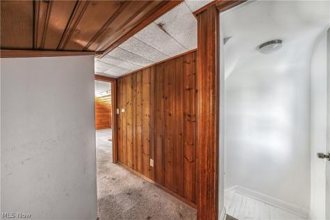 16780 Gerard Avenue Maple Heights OH 44137