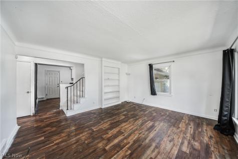 16780 Gerard Avenue Maple Heights OH 44137