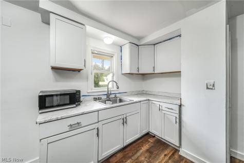 16780 Gerard Avenue Maple Heights OH 44137