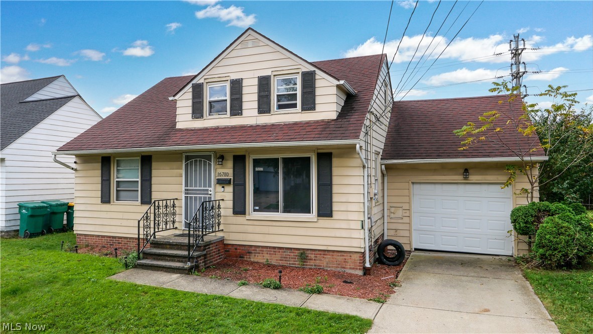 16780 Gerard Avenue Maple Heights OH 44137