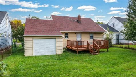 16780 Gerard Avenue Maple Heights OH 44137