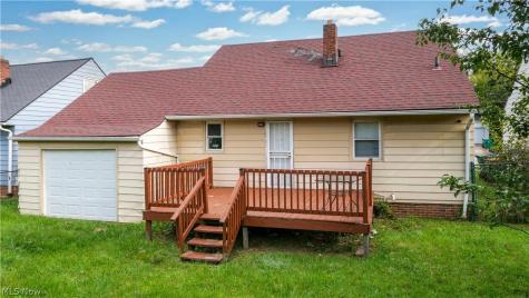 16780 Gerard Avenue Maple Heights OH 44137