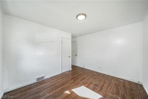 16780 Gerard Avenue Maple Heights OH 44137