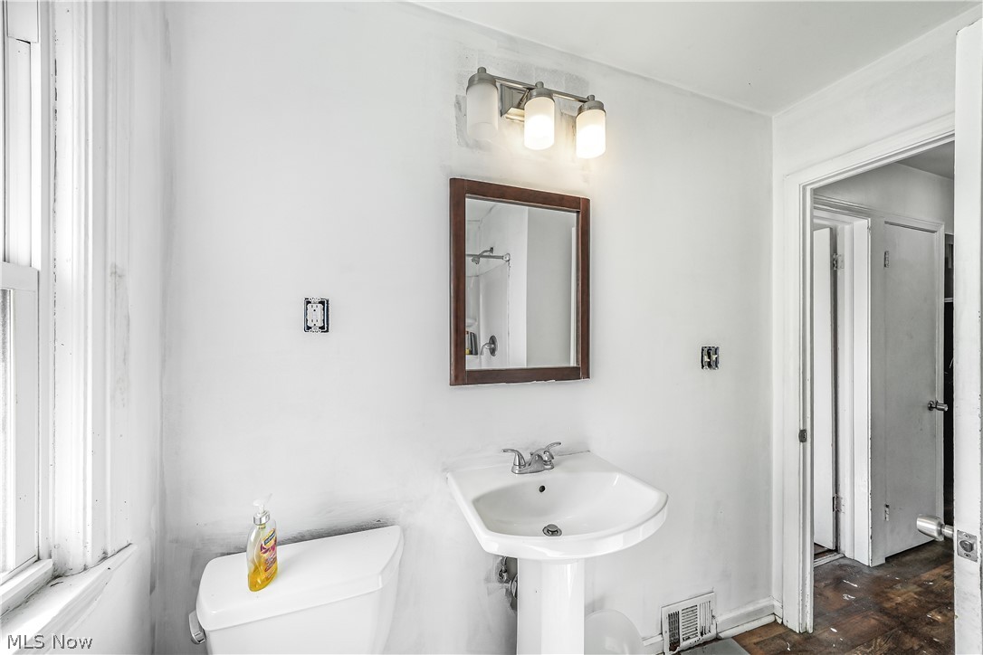 16780 Gerard Avenue Maple Heights OH 44137