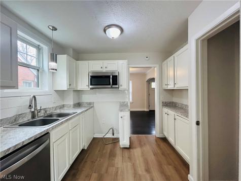 16008 Scottsdale Boulevard Shaker Heights OH 44120