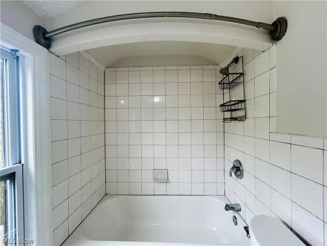 16008 Scottsdale Boulevard Shaker Heights OH 44120