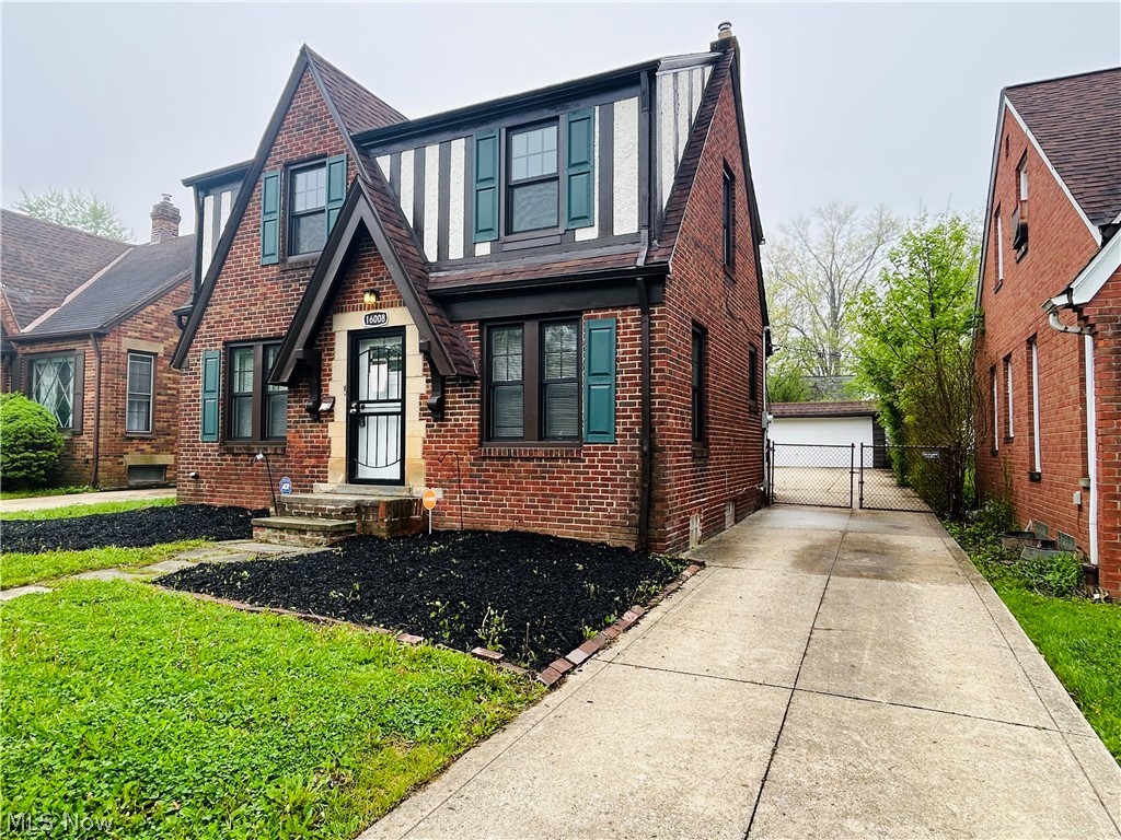 16008 Scottsdale Boulevard Shaker Heights OH 44120