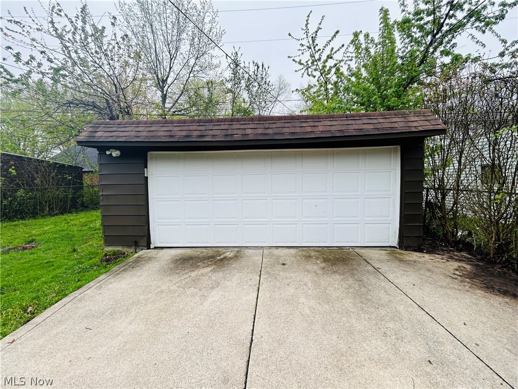 16008 Scottsdale Boulevard Shaker Heights OH 44120