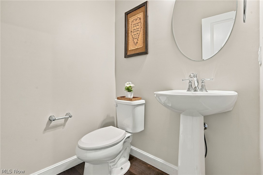 885 Thewes Circle Louisville OH 44641