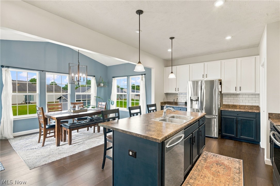 885 Thewes Circle Louisville OH 44641
