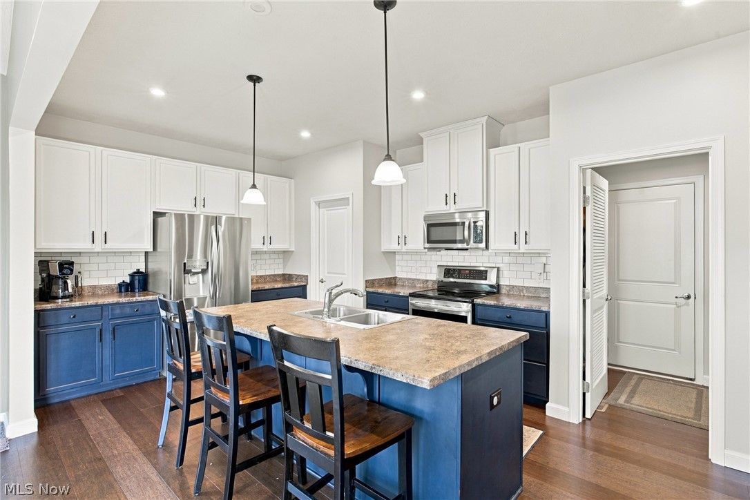 885 Thewes Circle Louisville OH 44641
