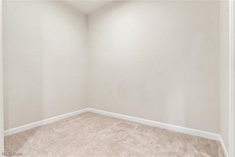 885 Thewes Circle Louisville OH 44641