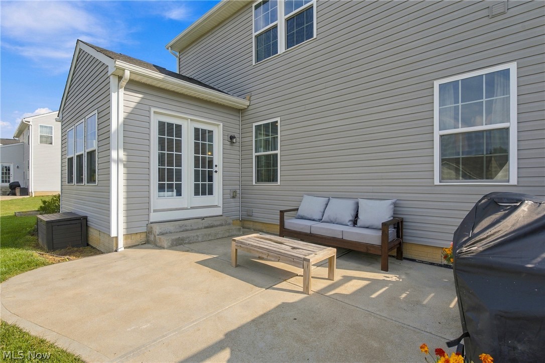 885 Thewes Circle Louisville OH 44641
