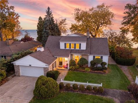 25551 Edgecliff Drive Euclid OH 44132