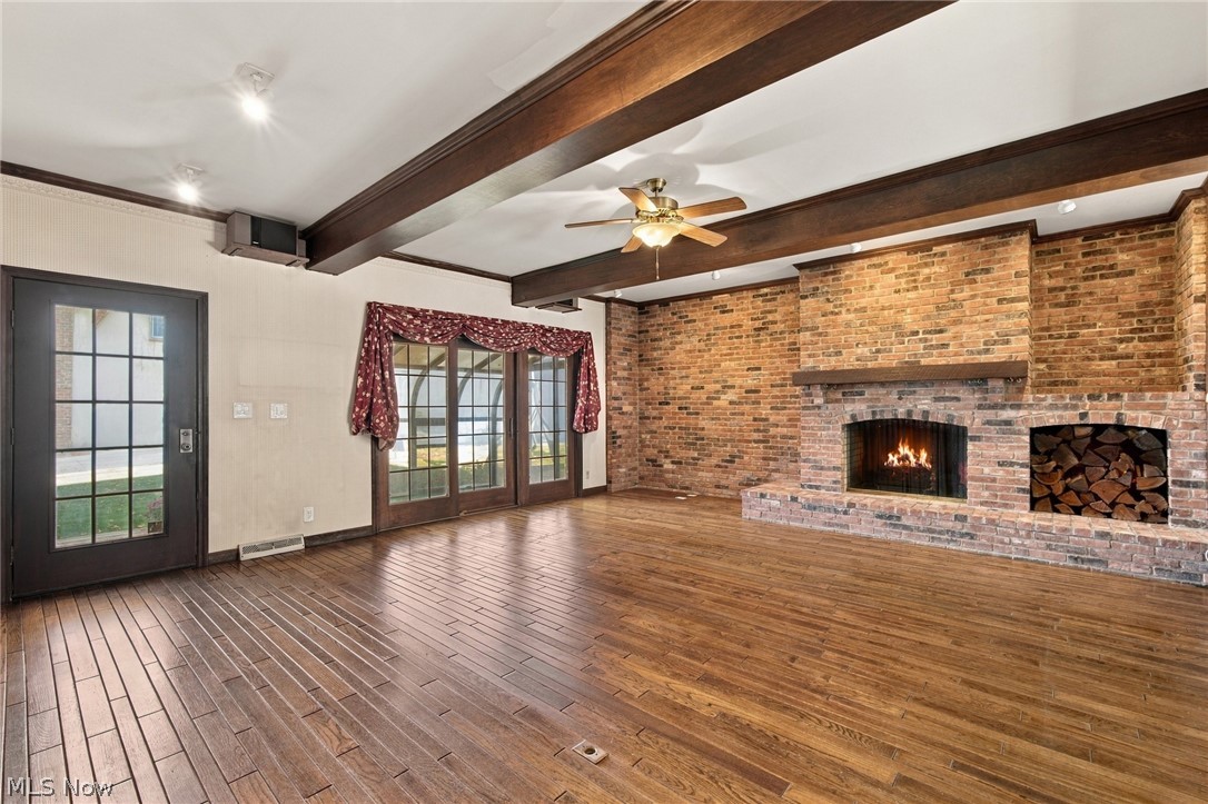 25551 Edgecliff Drive Euclid OH 44132
