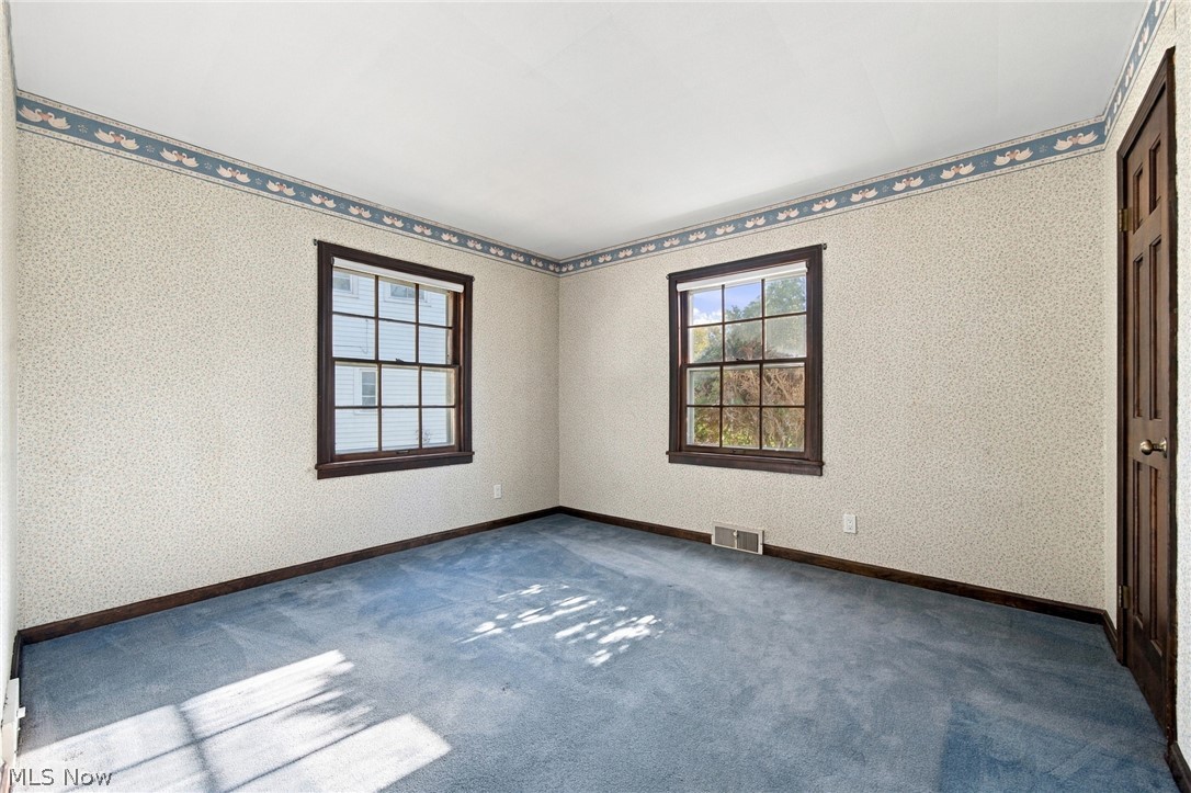 25551 Edgecliff Drive Euclid OH 44132