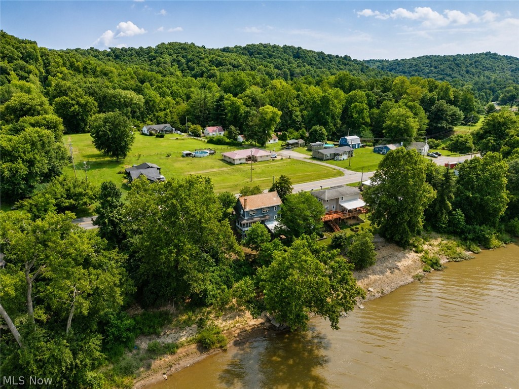 8779 N State Route 60 NW Mcconnelsville OH 43756