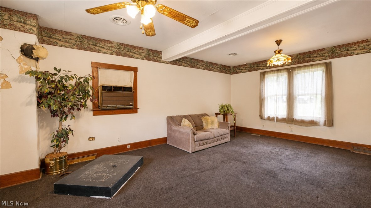 8779 N State Route 60 NW Mcconnelsville OH 43756