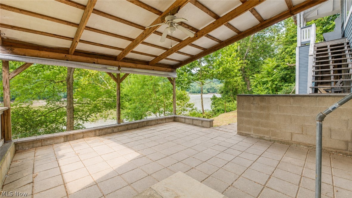 8779 N State Route 60 NW Mcconnelsville OH 43756