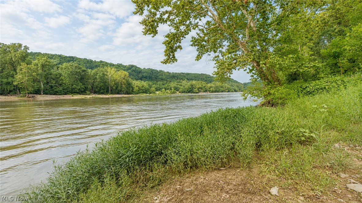 8779 N State Route 60 NW Mcconnelsville OH 43756