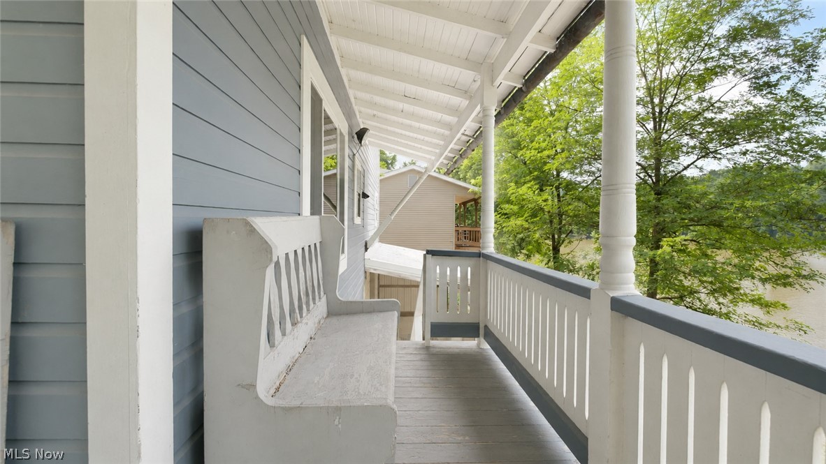 8779 N State Route 60 NW Mcconnelsville OH 43756