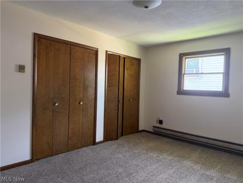 615 Bowling Green Circle Elyria OH 44035