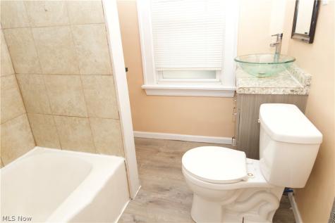 3533 W 120th Street Cleveland OH 44111